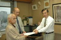 09.09.30中央集会議員要請 033.jpg